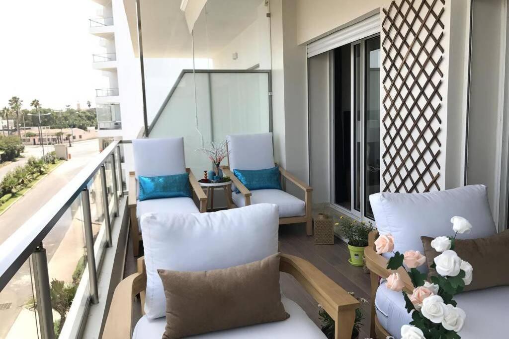 Dar Bouazza Luxueux Appartement Avec Vue Sur Mer Interdit Pour Couple Muslmans Non Marie Esterno foto